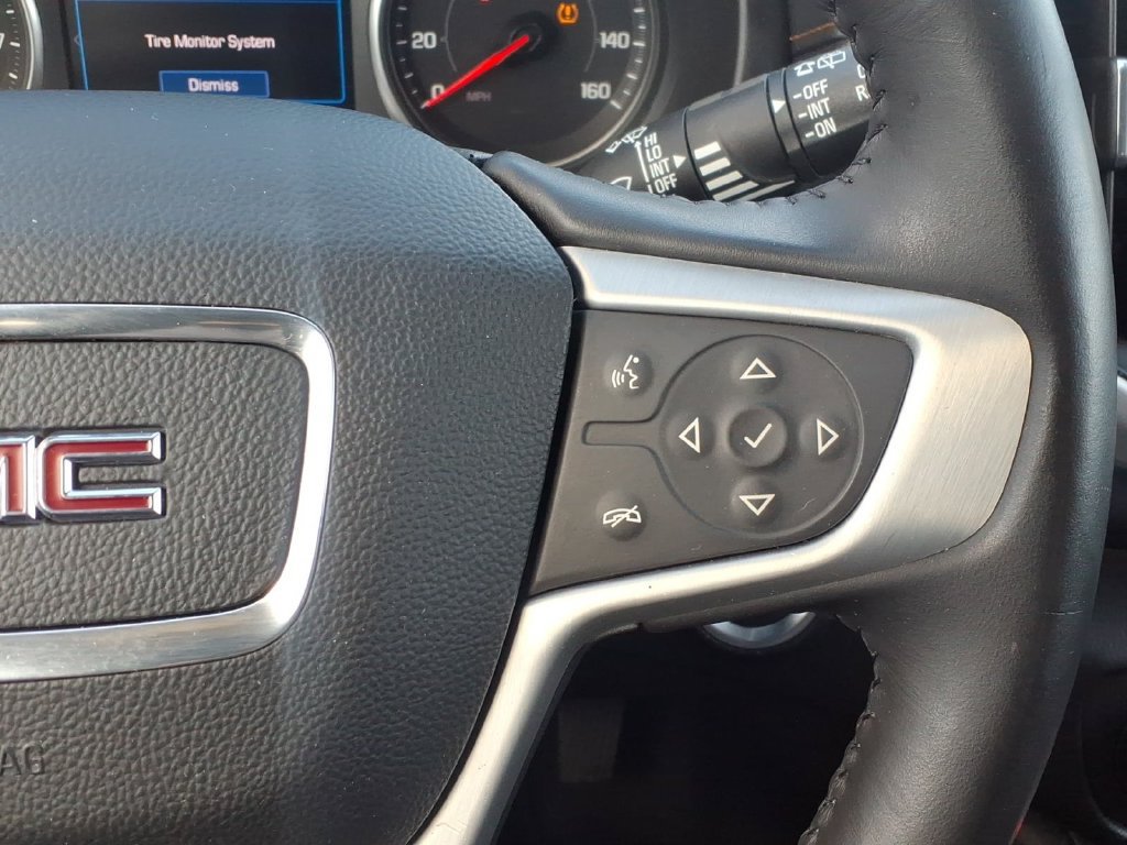 Used 2020 GMC Terrain SLE FWD image 33