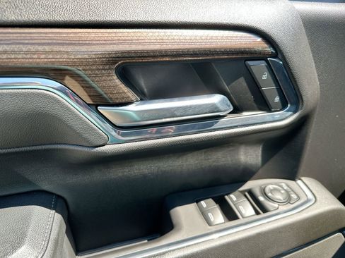 Used 2024 Chevrolet Silverado 1500 LT Trail Boss w/ Protection Package image 13