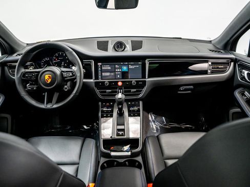 New 2026 Porsche Macan Turbo image 25