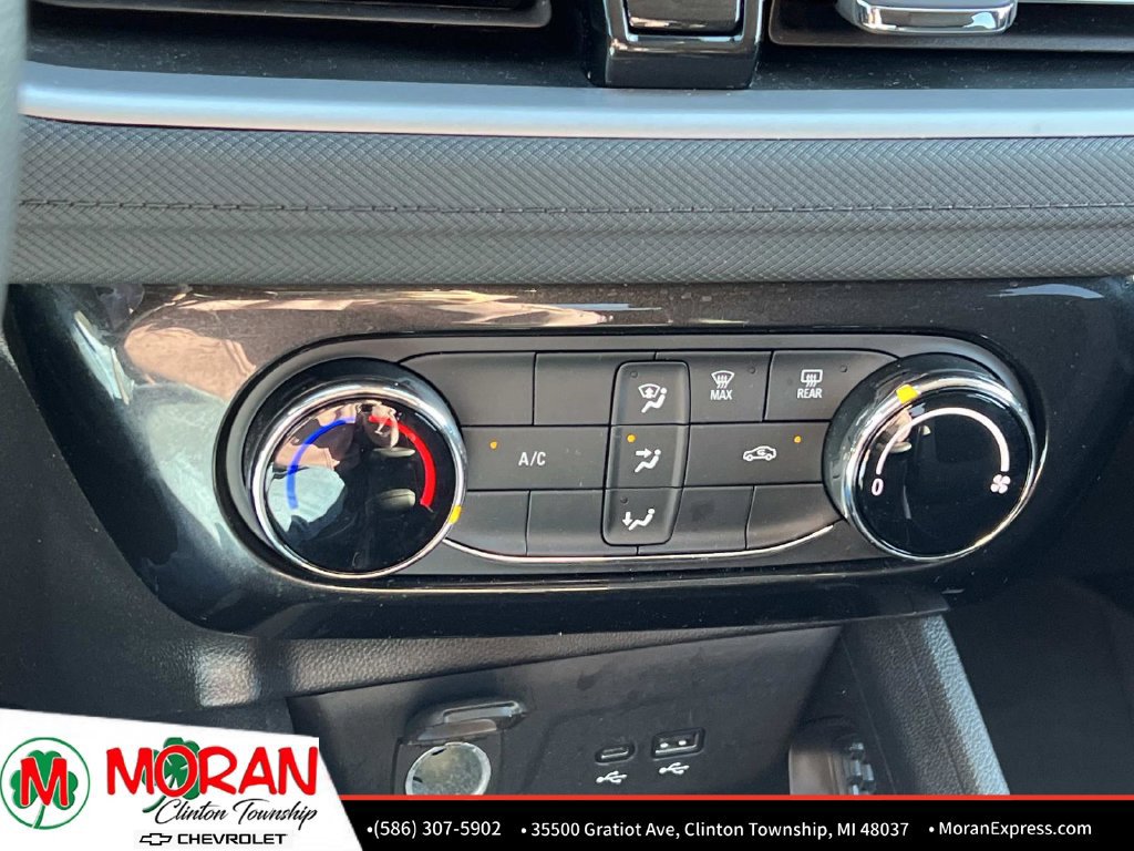 Certified 2024 Chevrolet TrailBlazer LT w/ Driver Confidence Package FWD image 24