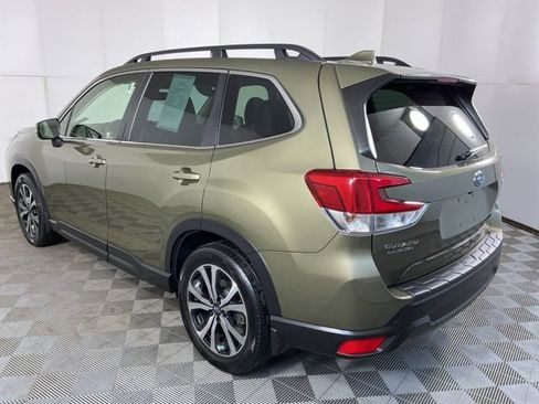 Used 2023 Subaru Forester Limited AWD/4WD image 9