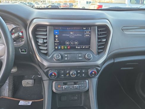Used 2023 GMC Acadia AT4 w/ Technology Package image 14