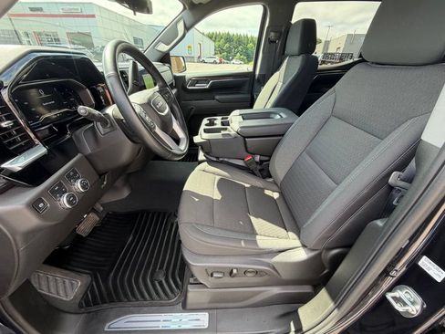 Used 2025 GMC Sierra 1500 Elevation AWD/4WD image 10