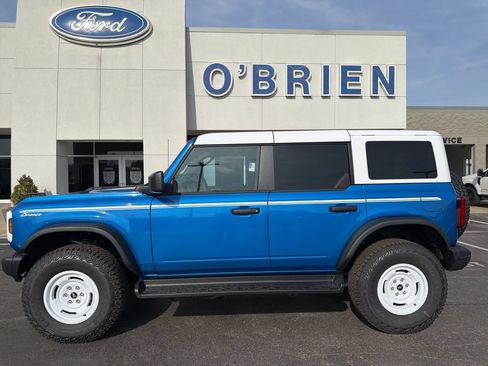 New 2026 Ford Bronco Heritage Edition AWD/4WD image 2