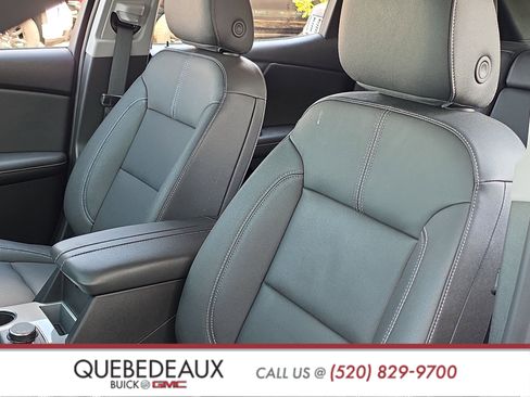 Used 2025 Chevrolet Blazer LT w/ Redline Edition FWD image 11