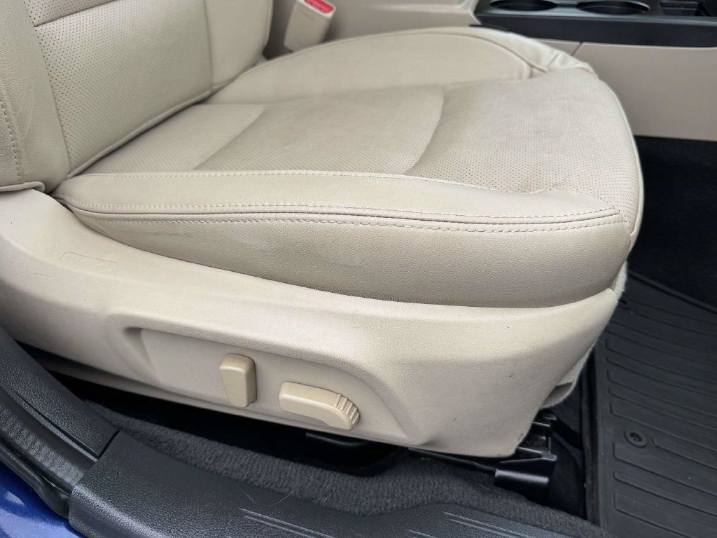Used 2017 Subaru Outback 2.5i Limited AWD/4WD image 11