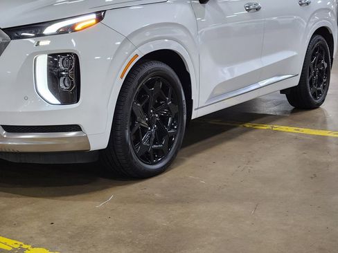 Used 2022 Hyundai Palisade Calligraphy w/ Cargo Package FWD image 17