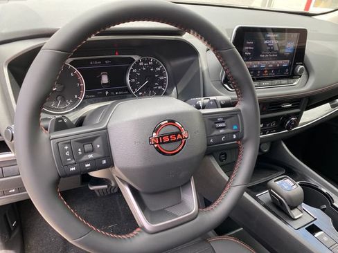 New 2026 Nissan Rogue SV AWD/4WD image 12