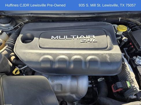 Certified 2017 Jeep Cherokee Latitude w/ Safety/Convenience Group image 31