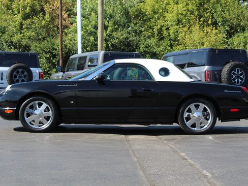 Used 2003 Ford Thunderbird Base image 4