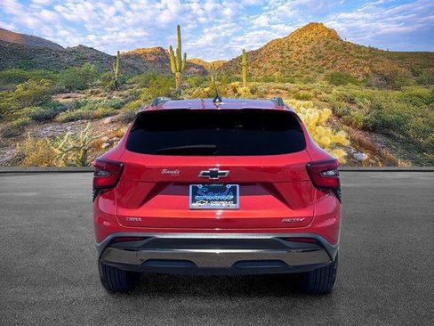 Used 2024 Chevrolet Trax ACTIV FWD image 6