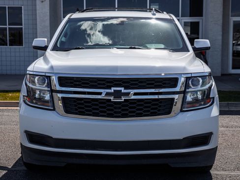 Used 2017 Chevrolet Tahoe LS RWD image 2
