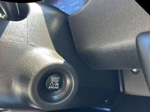 Used 2023 RAM ProMaster 2500 image 18