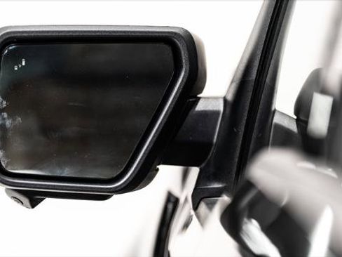 Used 2025 Ford F150 Lariat w/ Equipment Group 502A High image 20