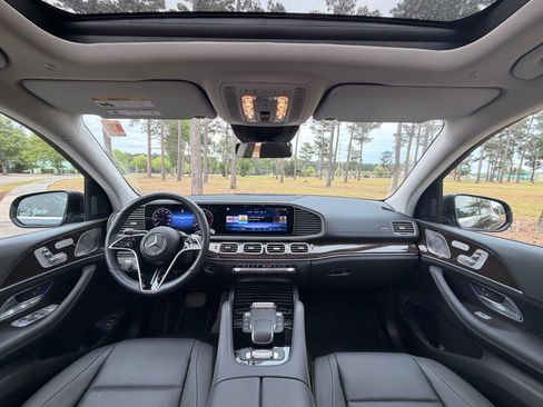 Certified 2024 Mercedes-Benz GLS 450 4MATIC image 2