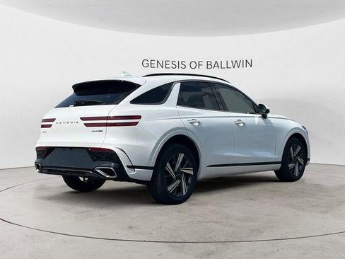 New 2026 Genesis GV70 3.5T Sport Advanced image 7