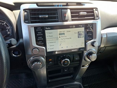 Used 2022 Toyota 4Runner SR5 Premium w/ Moonroof Package RWD image 6