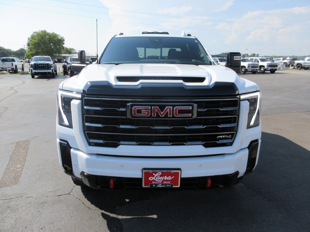 Certified 2025 GMC Sierra 2500 AT4 w/ AT4 Premium Plus Package AWD/4WD image 14