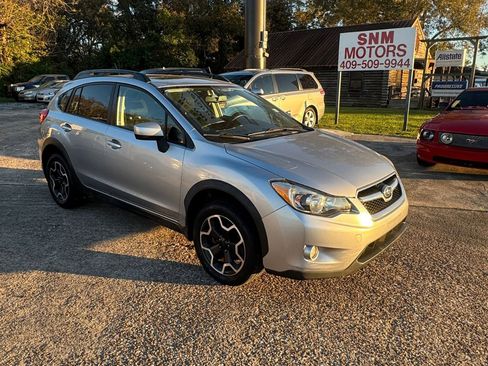 Used 2015 Subaru Crosstrek 2.0i Premium w/ Moonroof Package image 3
