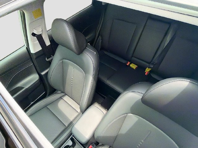 New 2026 Hyundai Kona Limited FWD image 22