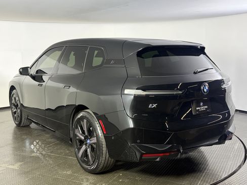 Certified 2024 BMW iX xDrive50 w/ Premium Package AWD/4WD image 5