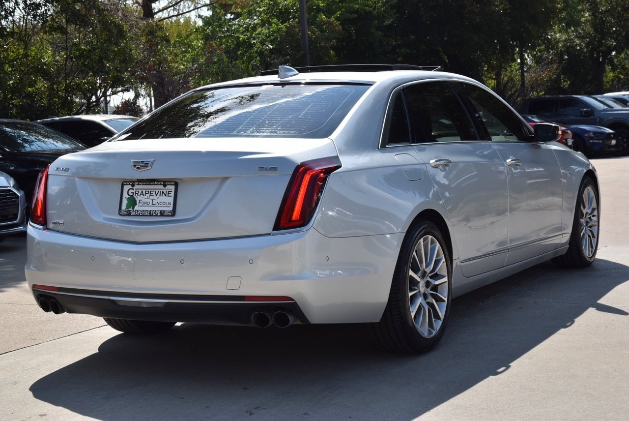 Used 2018 Cadillac CT6 Luxury AWD/4WD image 8