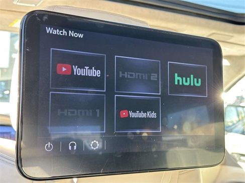 Used 2022 Cadillac Escalade Sport Platinum image 13