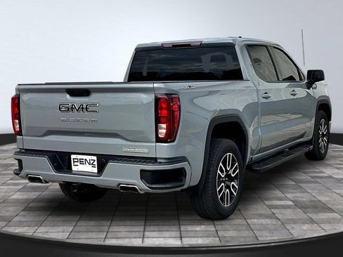 Used 2024 GMC Sierra 1500 Elevation w/ LPO, Elevation Black Package AWD/4WD image 7