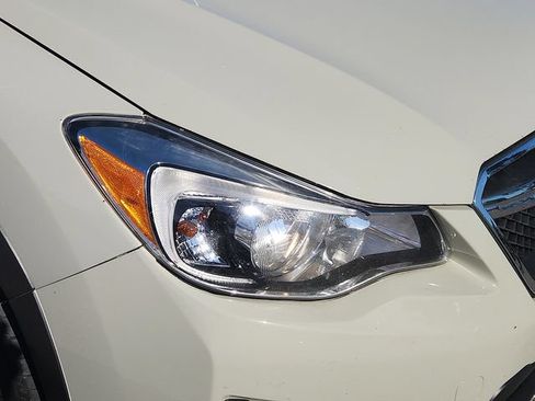 Used 2016 Subaru Crosstrek 2.0i Premium AWD/4WD image 11