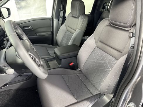 New 2026 Nissan Frontier SV w/ All-Weather Content Package image 18