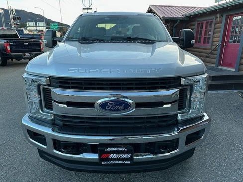 Used 2019 Ford F250 XLT w/ XLT Value Package image 3