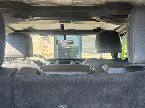 Used 2019 Jeep Wrangler Unlimited Sport S AWD/4WD image 15