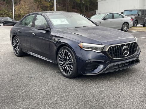 New 2026 Mercedes-Benz E 53 AMG e 4MATIC Sedan image 4