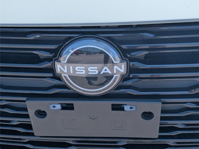 Used 2024 Nissan Altima 2.5 SV FWD image 3