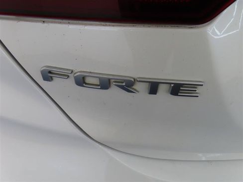 Used 2023 Kia Forte GT w/ GT2 Package FWD image 13