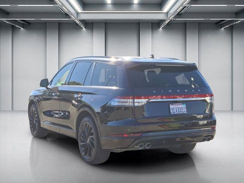 Used 2023 Lincoln Aviator Reserve w/ Equipment Group 201A AWD/4WD image 6