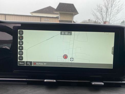 Used 2024 Kia Carnival EX FWD image 16