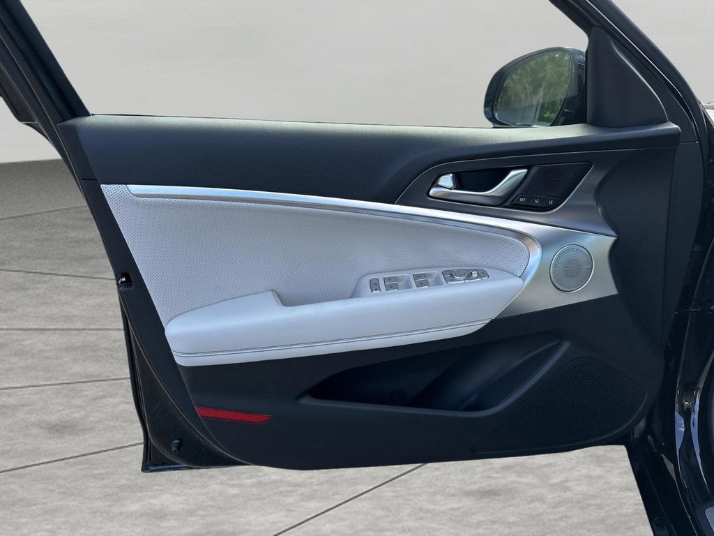 New 2026 Genesis G70 3.3T Sport Prestige RWD image 14