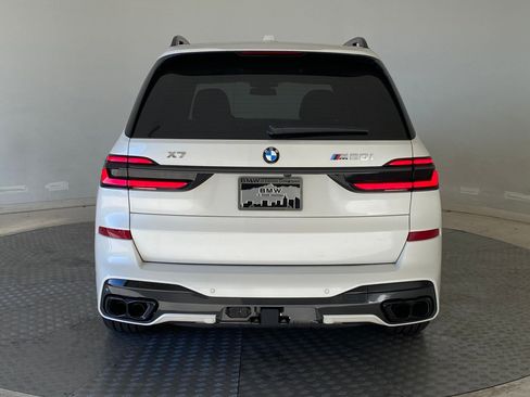 New 2026 BMW X7 M60i image 10