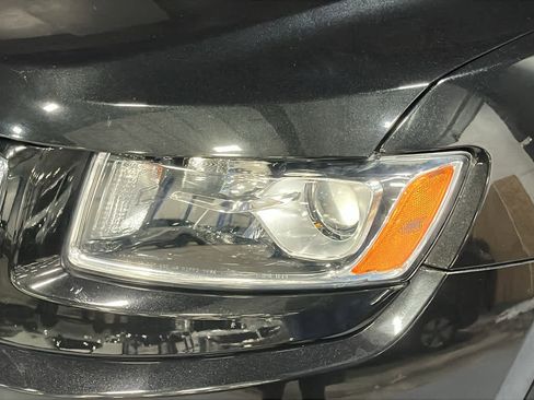 Used 2015 Jeep Grand Cherokee Limited AWD/4WD image 7