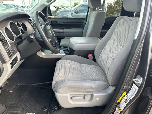 Used 2012 Toyota Tundra 2WD Double Cab w/ SR5 Pkg image 17