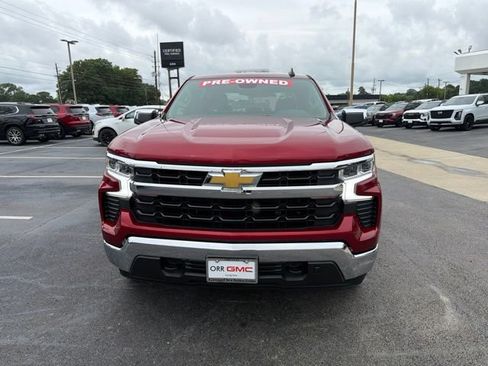 Used 2024 Chevrolet Silverado 1500 LT w/ Z71 Off-Road Package AWD/4WD image 3