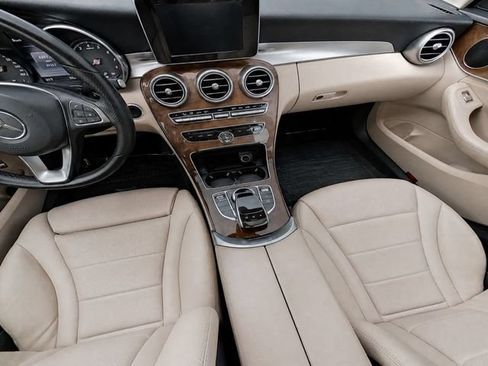Used 2015 Mercedes-Benz C 300 4MATIC Sedan image 21