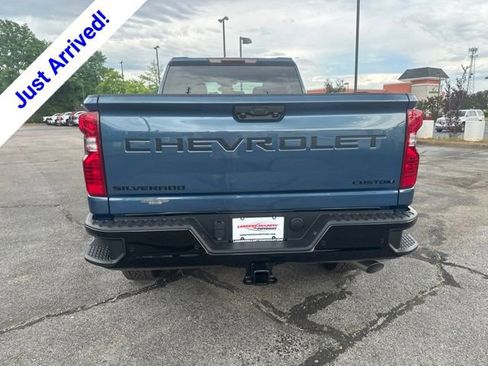 New 2026 Chevrolet Silverado 2500 Custom w/ Custom Value Package AWD/4WD image 4