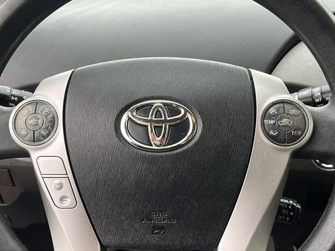 Used 2012 Toyota Prius Two image 11