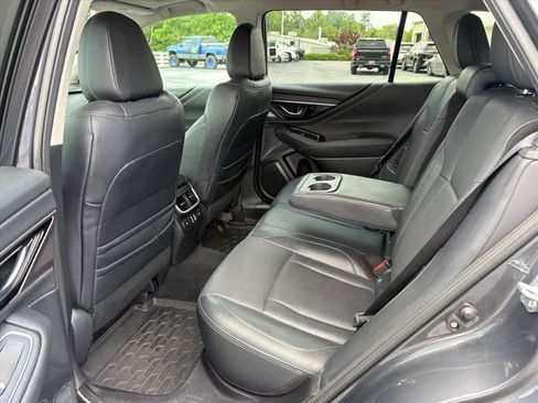 Used 2024 Subaru Outback Limited AWD/4WD image 9