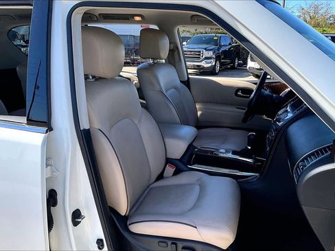 Used 2020 Nissan Armada Platinum w/ Captain's Chairs Package image 8