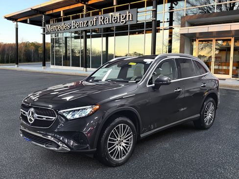 New 2026 Mercedes-Benz GLC 300 image 1