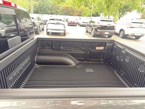 New 2025 Nissan Frontier PRO-4X w/ Interior Protection Package image 30