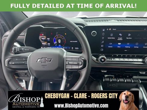 Used 2024 Chevrolet Colorado Z71 w/ Z71 Convenience Package 2 AWD/4WD image 6